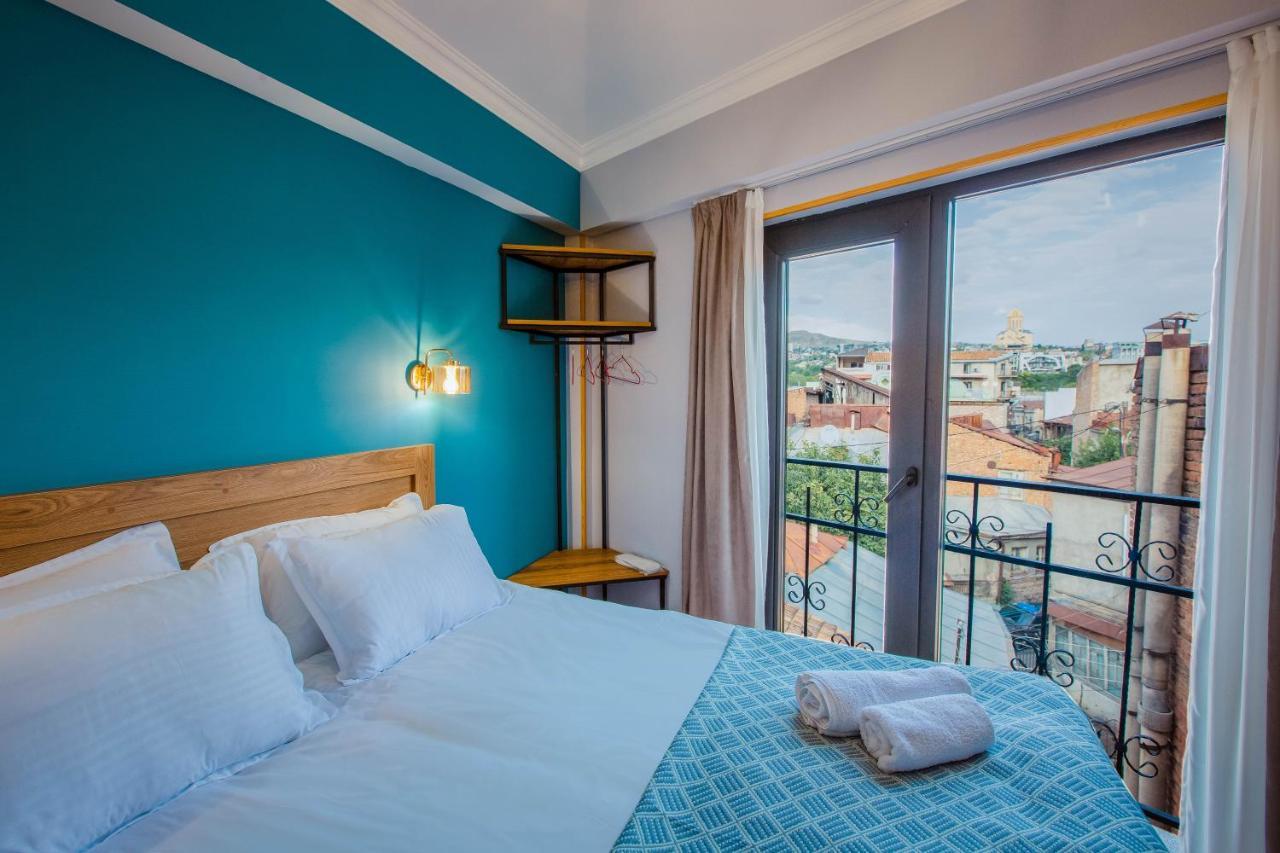 Central Gate Hotel In Heart Of Tbilisi Exteriör bild