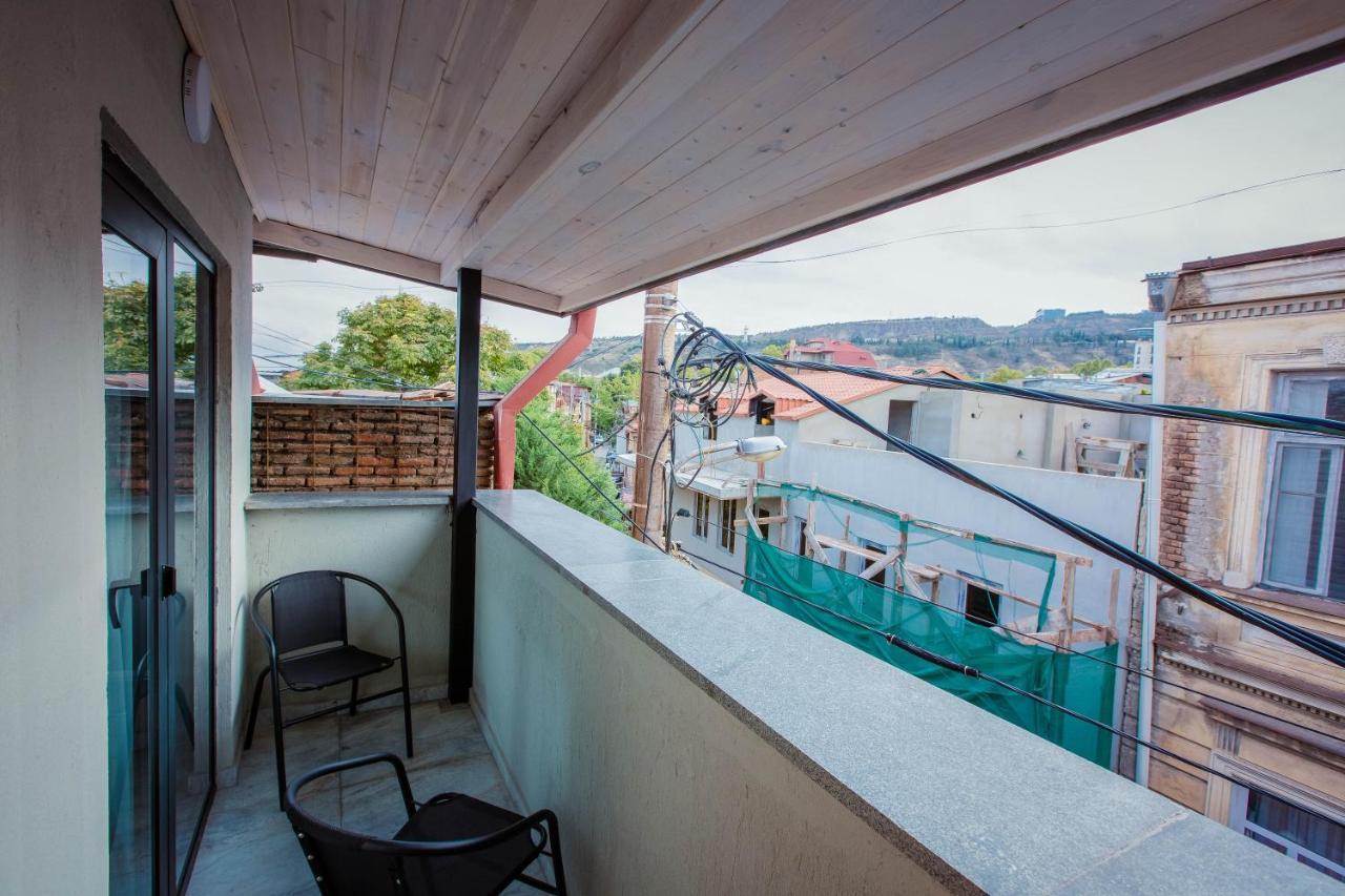 Central Gate Hotel In Heart Of Tbilisi Exteriör bild